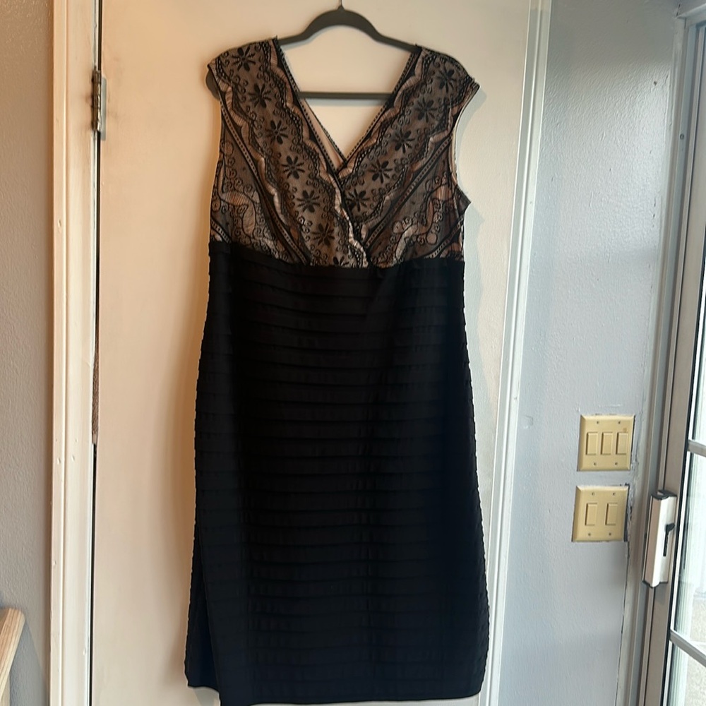 Signature Lana Dress size 16W